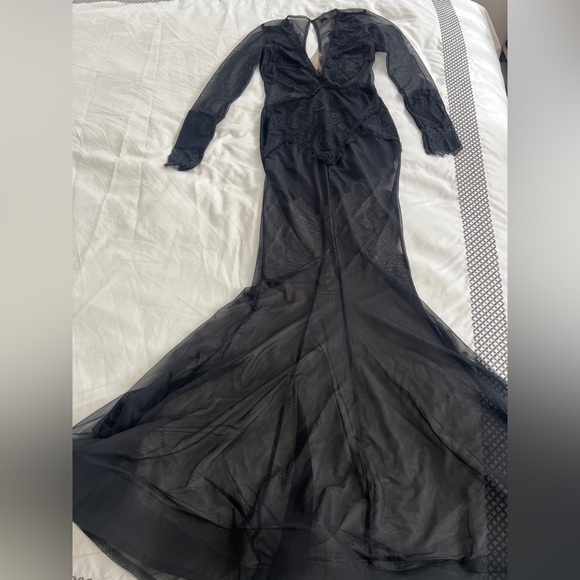 Michael Costello Martin Gown like new size small - Picture 12 of 13